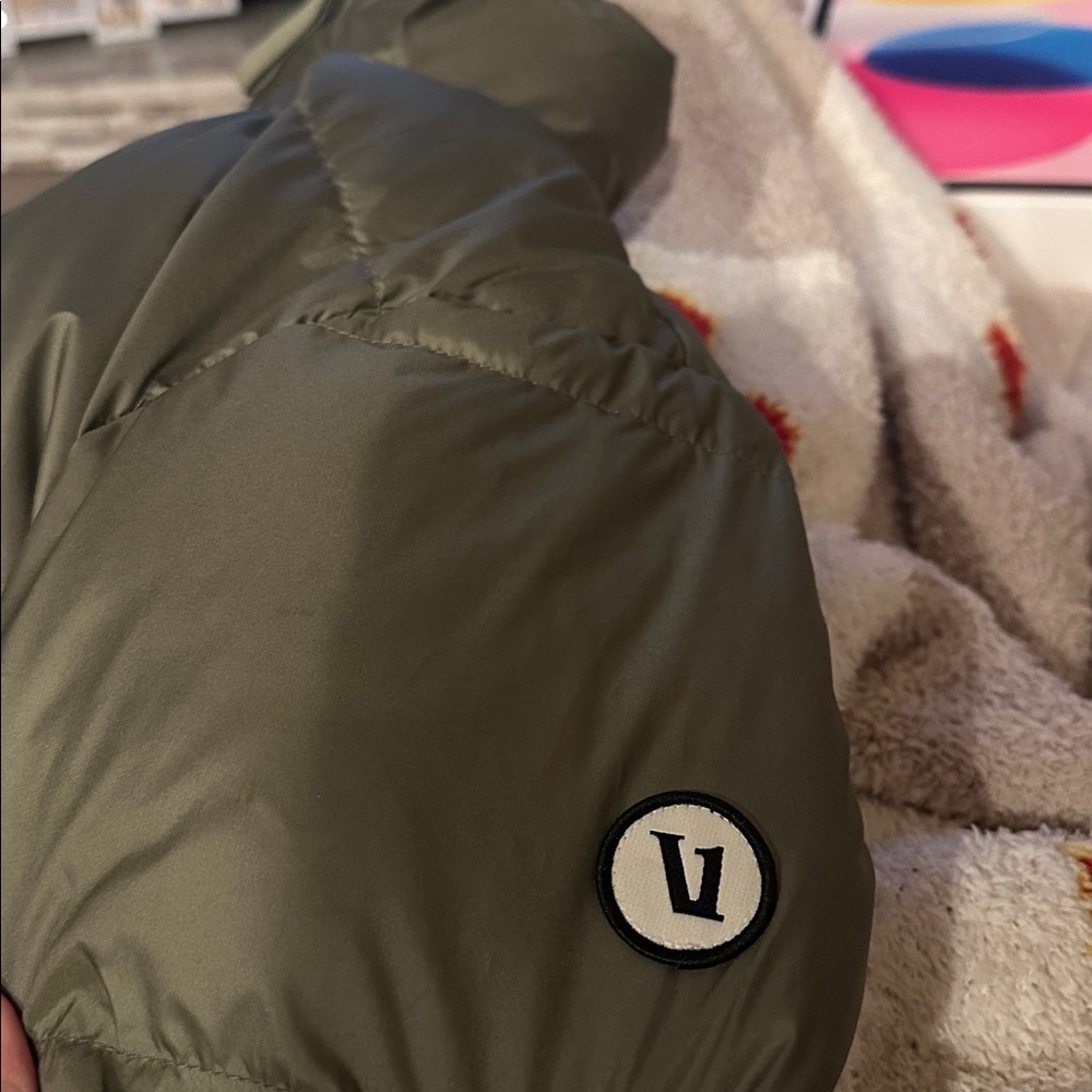 Vuori hillside Puffer Jacket - Picture 5 of 9